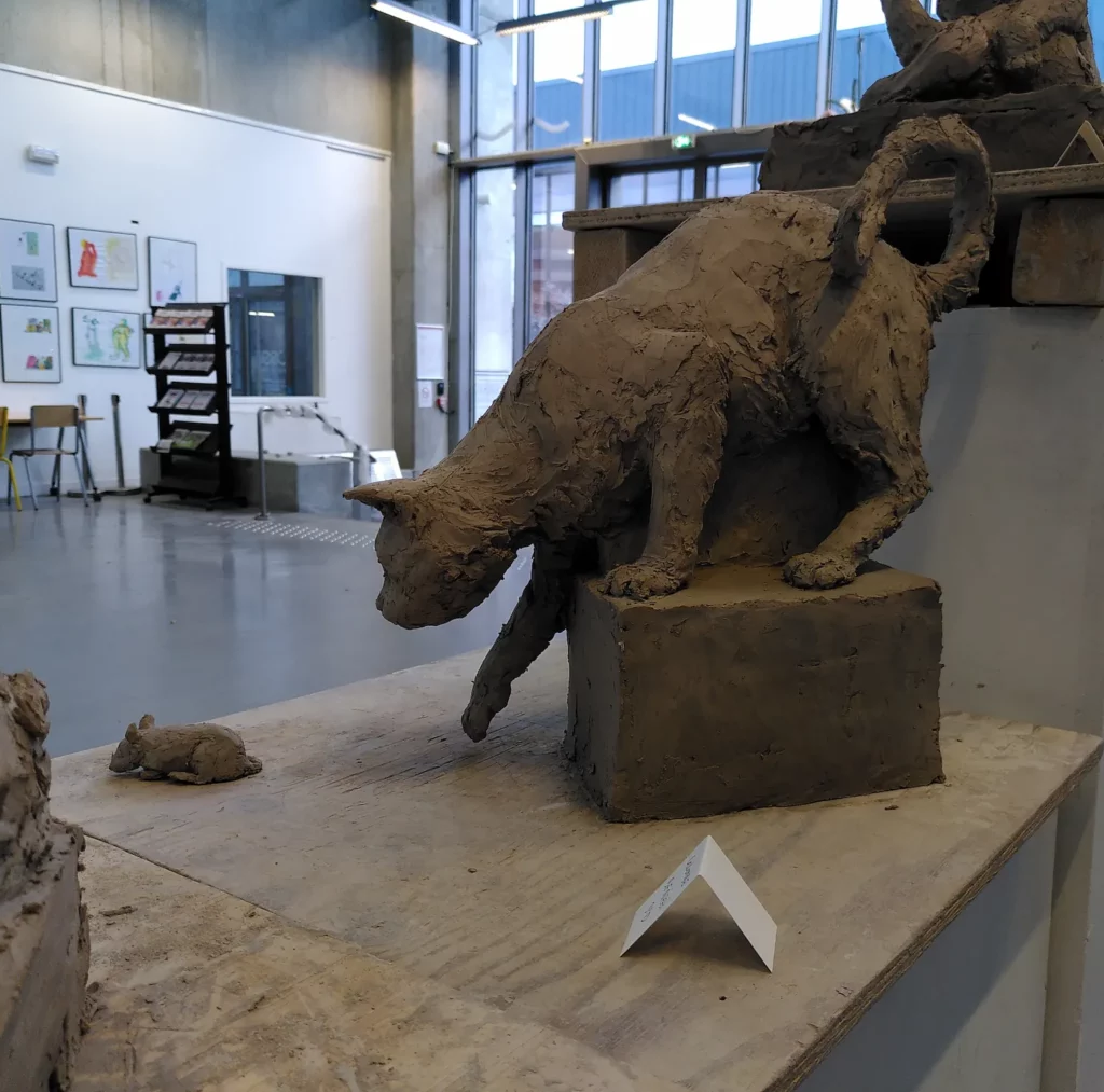 Chat_sculpture